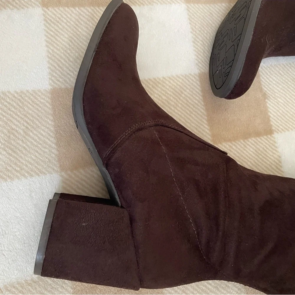 NEW Unisa Women’s Dark Brown Over-the-Knee Boots New with Box Size 7.5 M